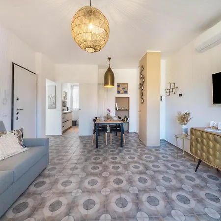 Casa Royale Terra Lejlighed Lierna